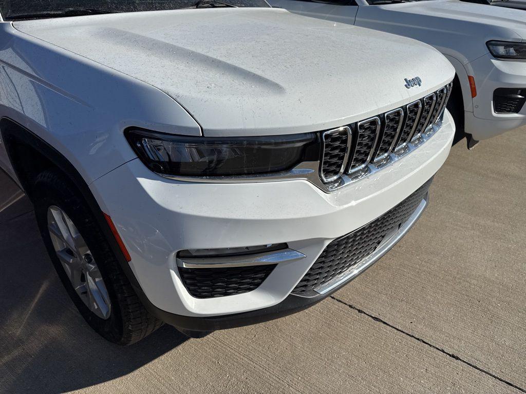 used 2023 Jeep Grand Cherokee car, priced at $31,228