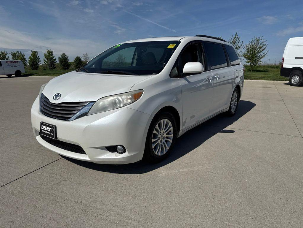 used 2015 Toyota Sienna car, priced at $12,499