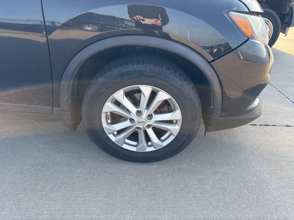 used 2015 Nissan Rogue car, priced at $4,999