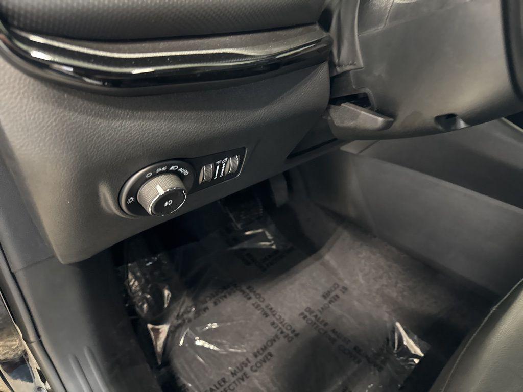 new 2026 Jeep Compass car, priced at $28,975