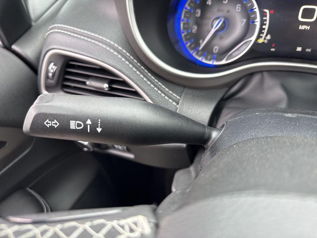 new 2027 Chrysler Pacifica car, priced at $43,540