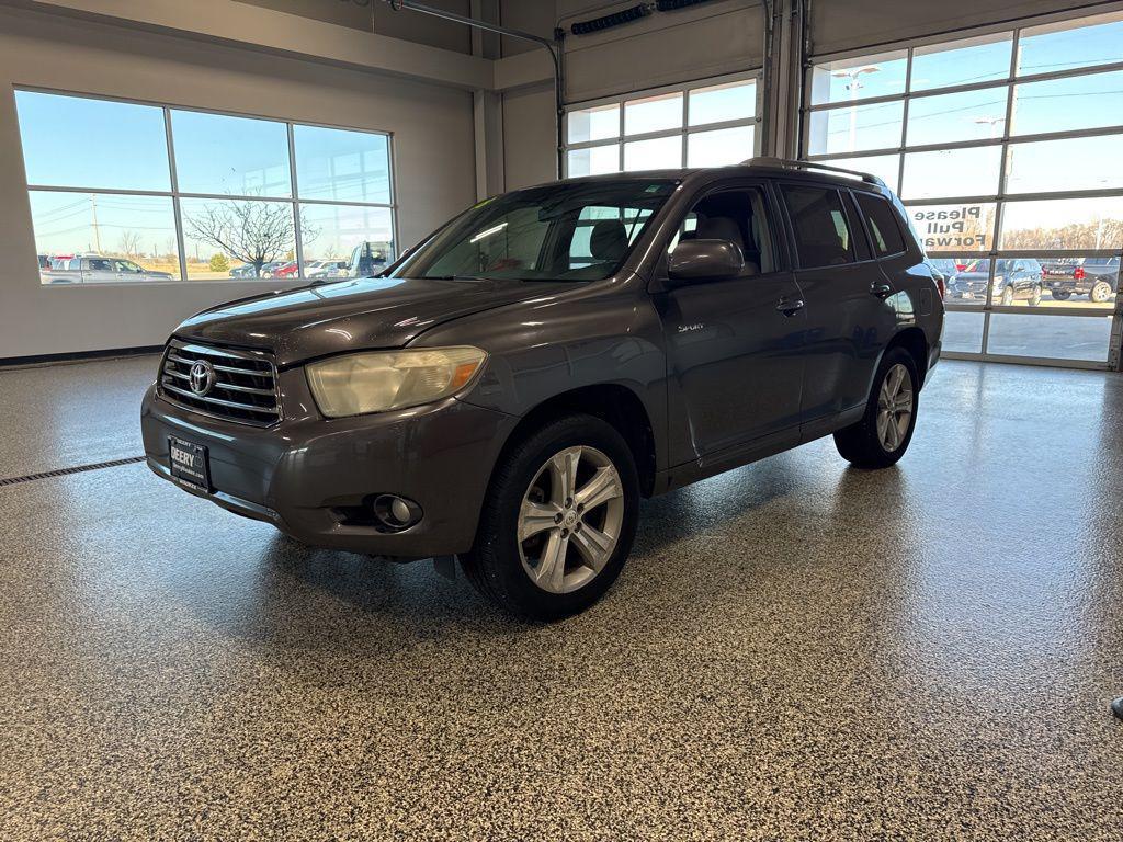 used 2008 Toyota Highlander car, priced at $4,995