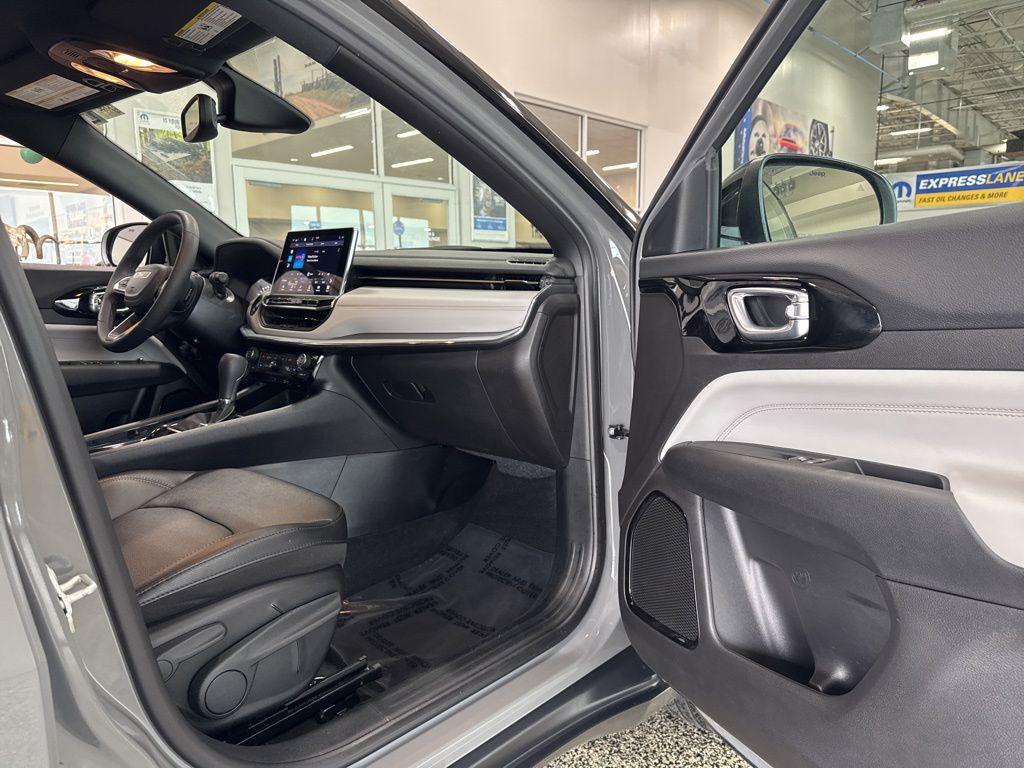 used 2024 Jeep Compass car, priced at $25,740