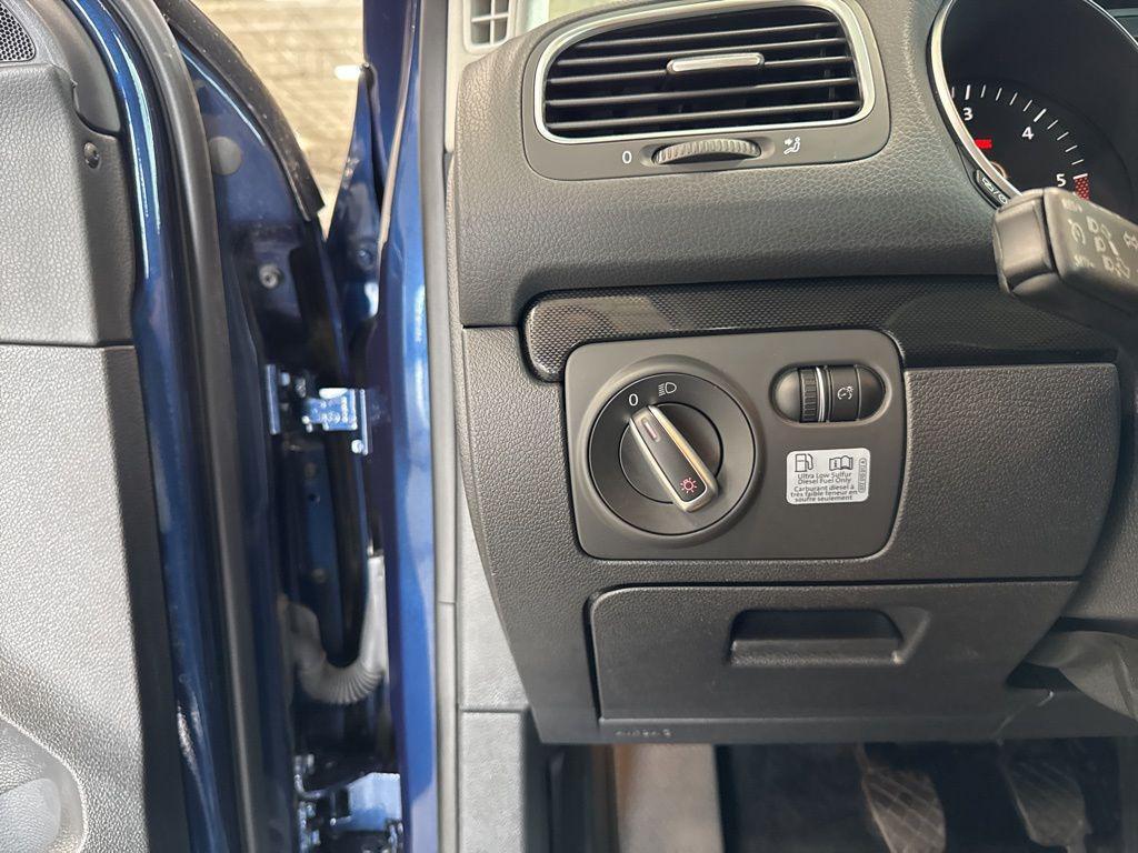 used 2014 Volkswagen Jetta SportWagen car, priced at $16,628