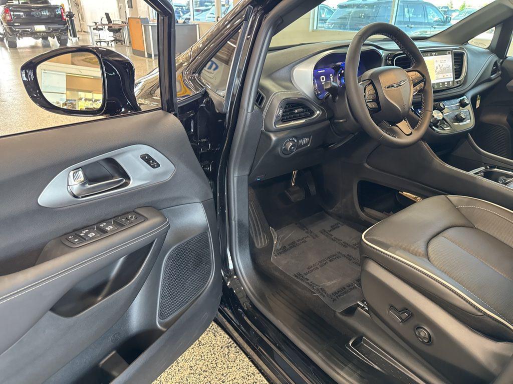 new 2026 Chrysler Pacifica car, priced at $50,561