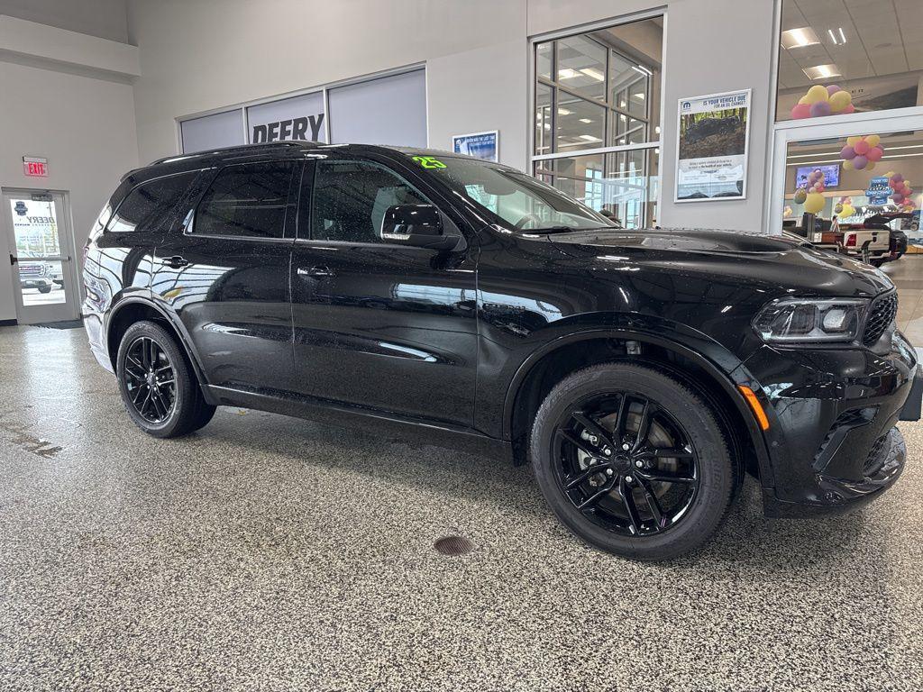 used 2025 Dodge Durango car, priced at $39,998