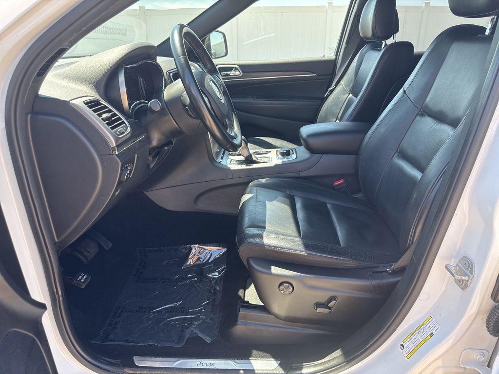 used 2019 Jeep Grand Cherokee car, priced at $16,997