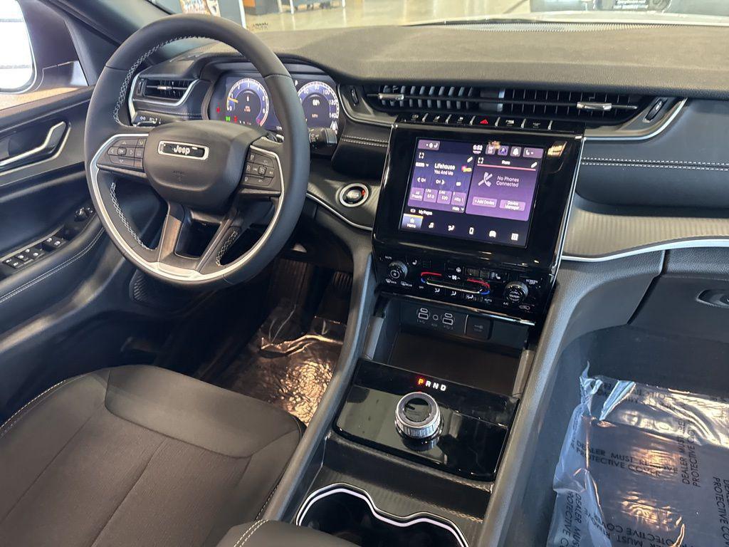 new 2026 Jeep Grand Cherokee L car, priced at $46,029