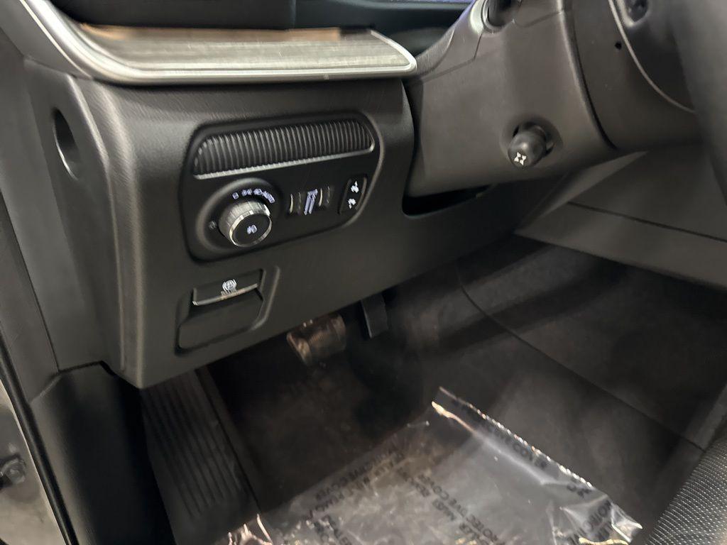 used 2024 Jeep Wagoneer car, priced at $47,333