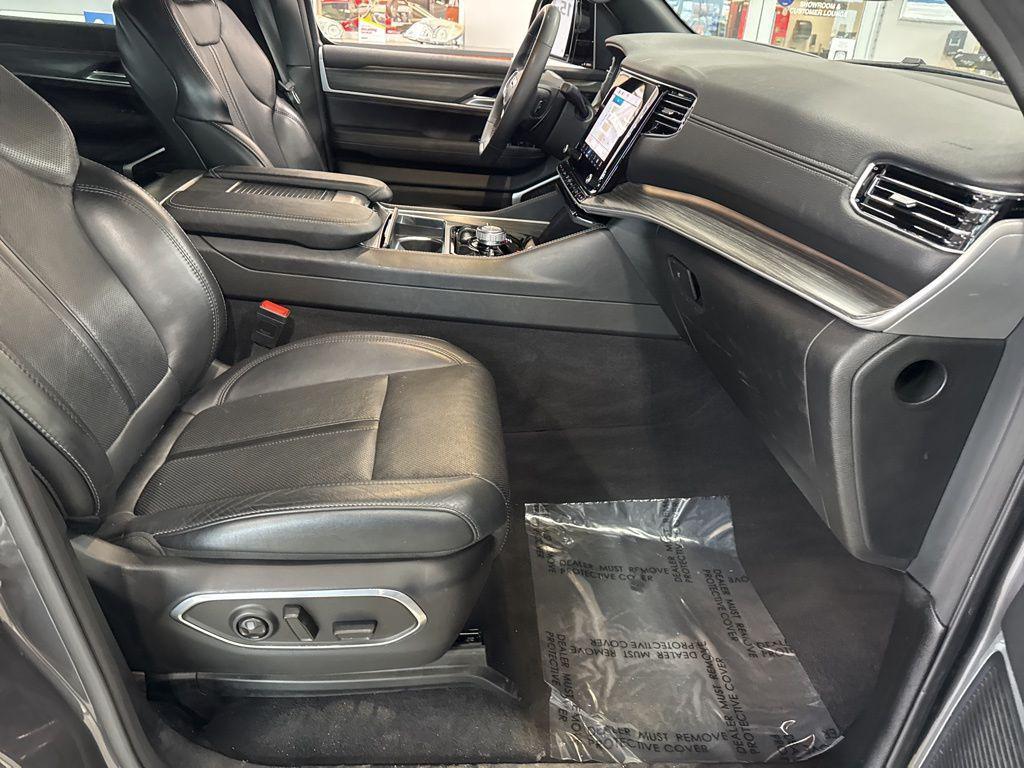 used 2024 Jeep Wagoneer car, priced at $47,333