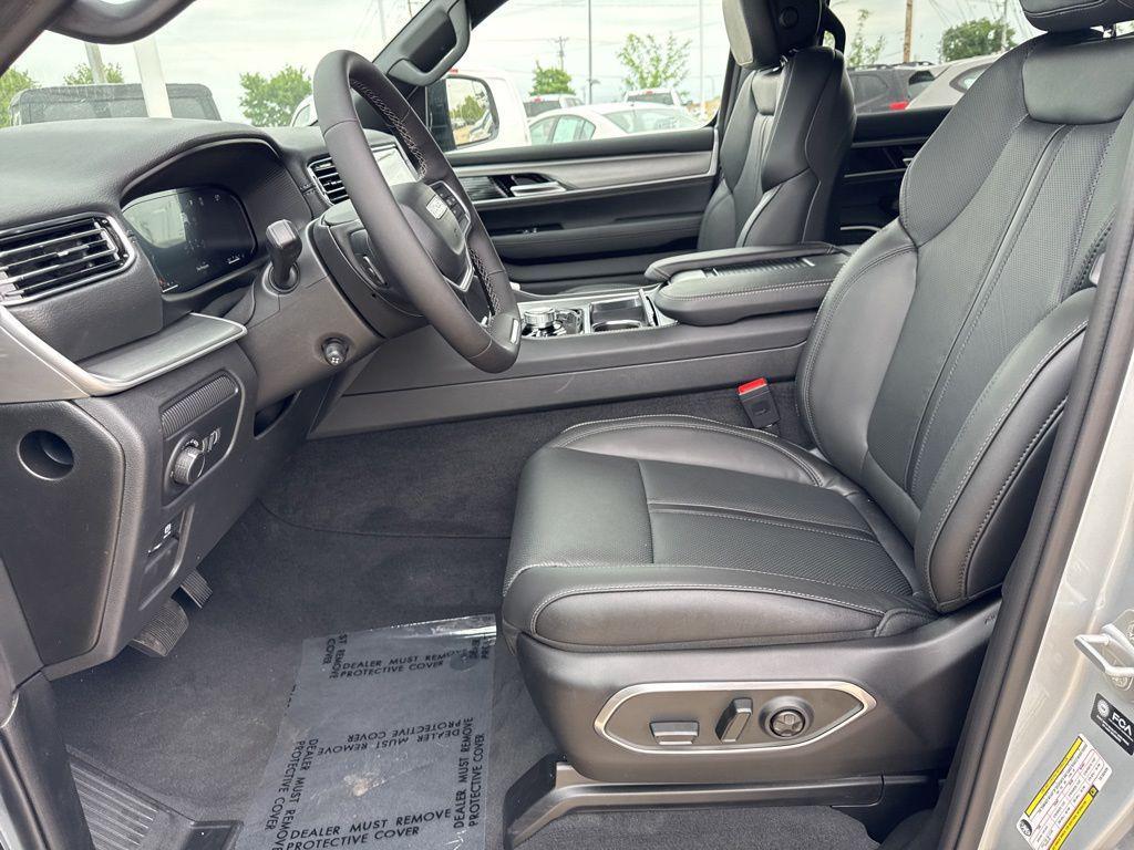 new 2026 Jeep Grand Wagoneer car, priced at $69,897