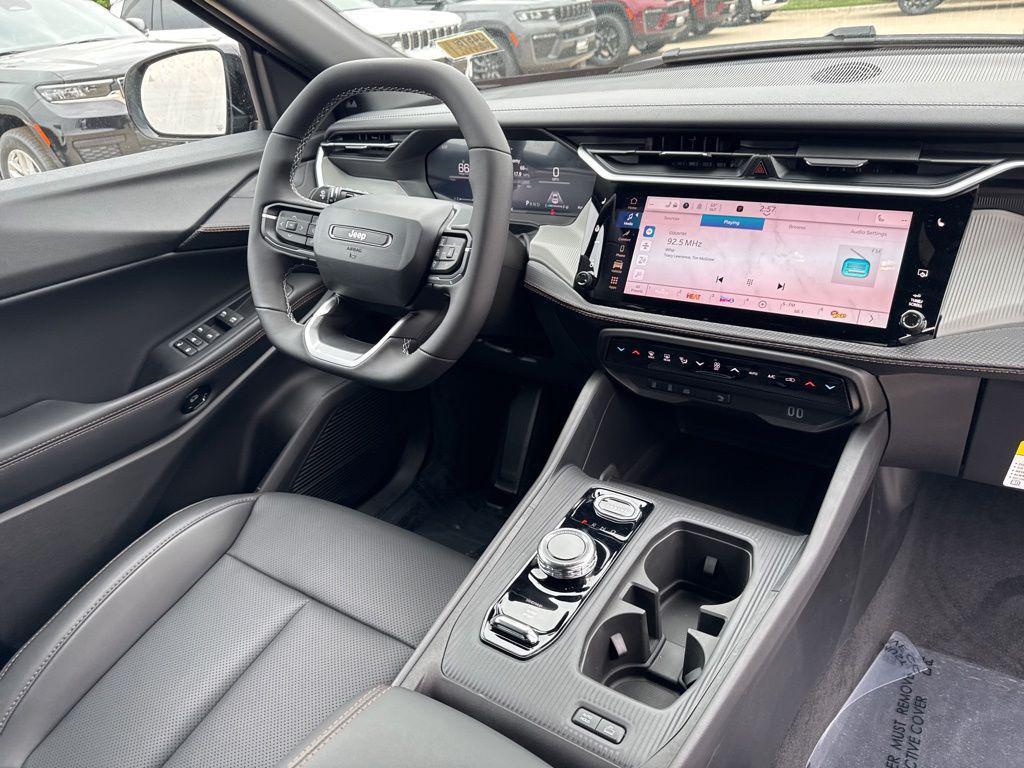 new 2026 Jeep Cherokee car, priced at $38,492