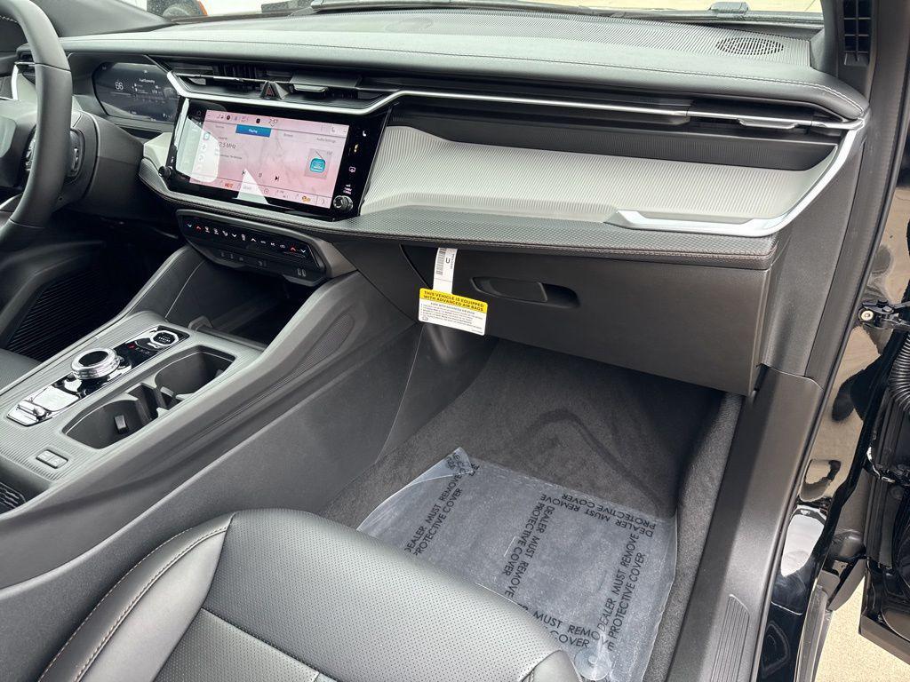 new 2026 Jeep Cherokee car, priced at $38,492