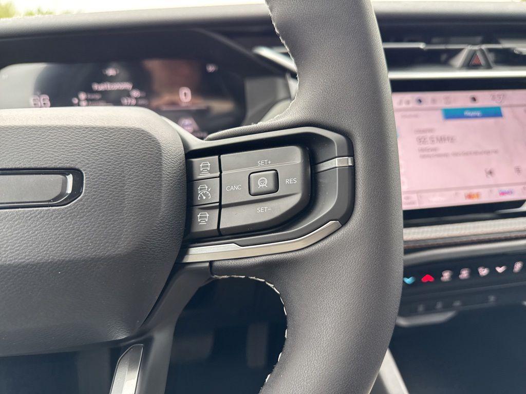 new 2026 Jeep Cherokee car, priced at $38,492