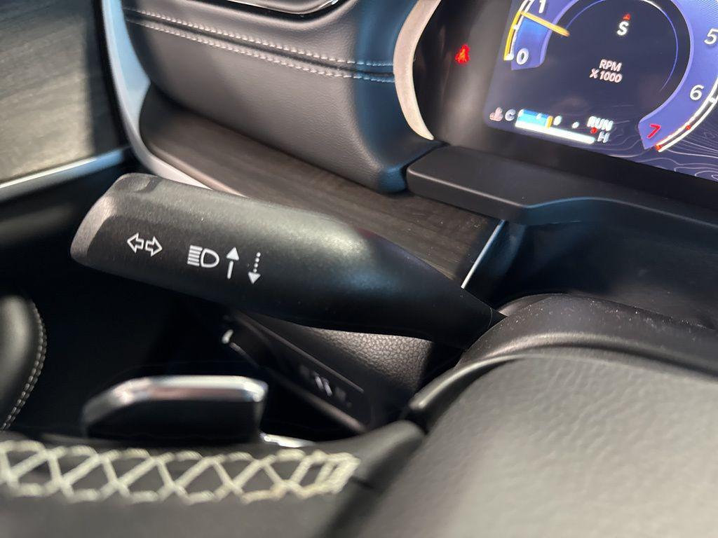 new 2026 Jeep Grand Cherokee car, priced at $45,045