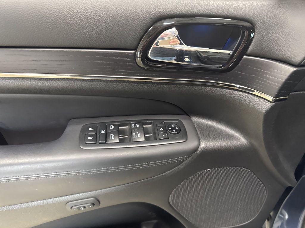 used 2020 Jeep Grand Cherokee car, priced at $34,999