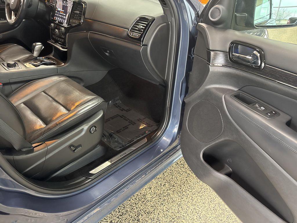used 2020 Jeep Grand Cherokee car, priced at $34,999