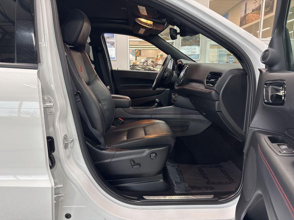 used 2025 Dodge Durango car, priced at $40,999