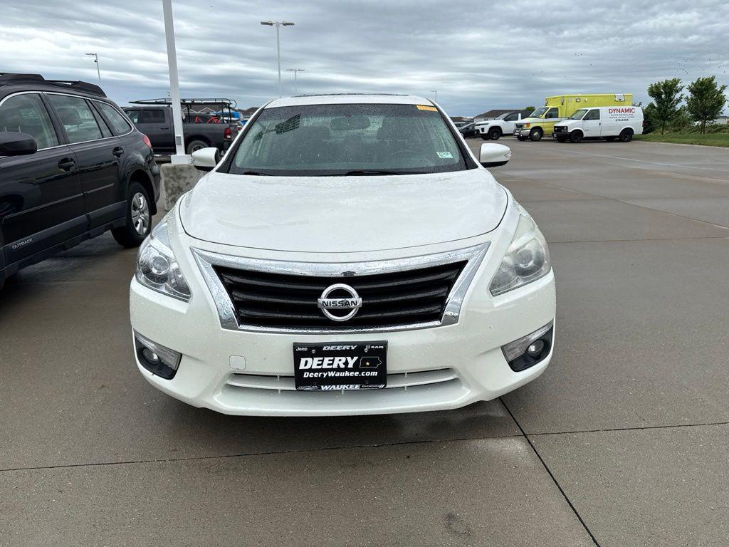 used 2013 Nissan Altima car, priced at $4,999