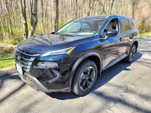 2025 Super Black Nissan Rogue