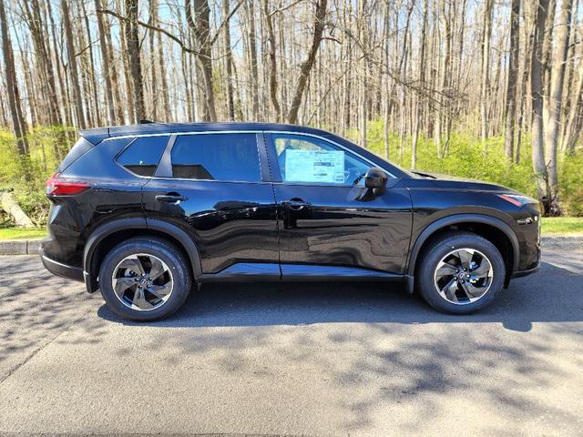 2025 Super Black Nissan Rogue