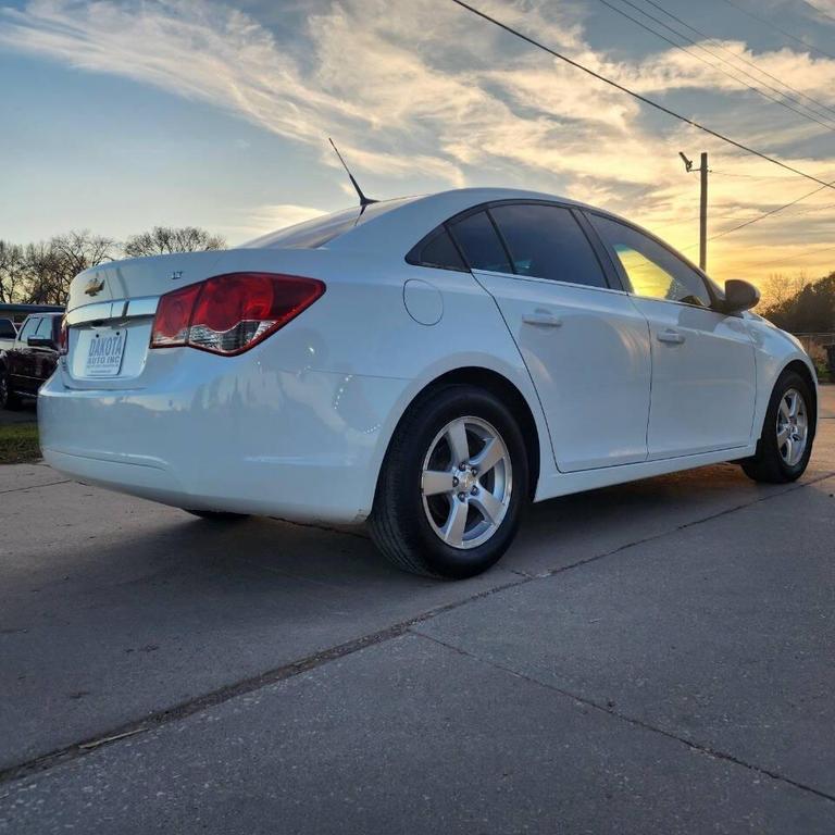 used 2014 Chevrolet Cruze car, priced at $5,900