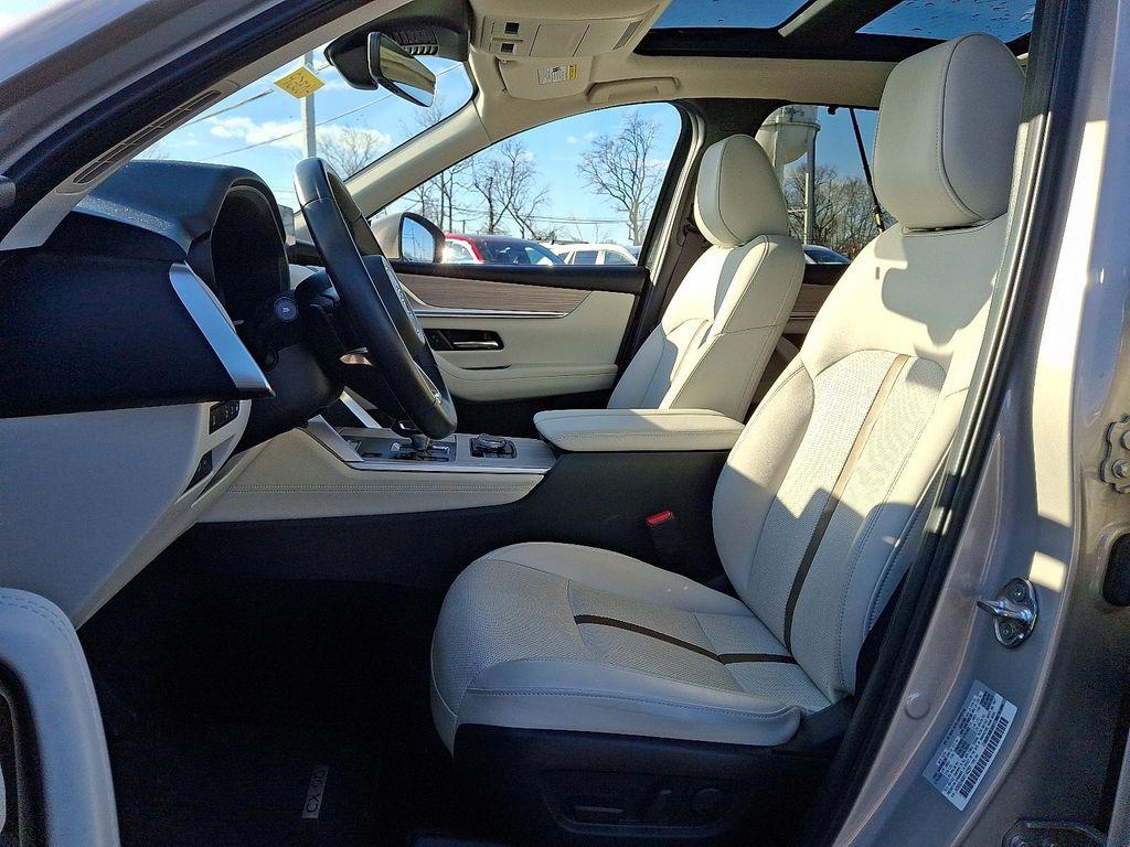 used 2024 Mazda CX-90 PHEV car, priced at $36,561