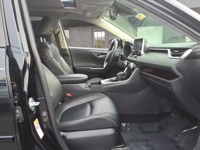 used 2019 Toyota RAV4 car, priced at $21,918