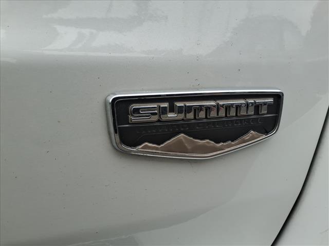 used 2018 Jeep Grand Cherokee car, priced at $21,237