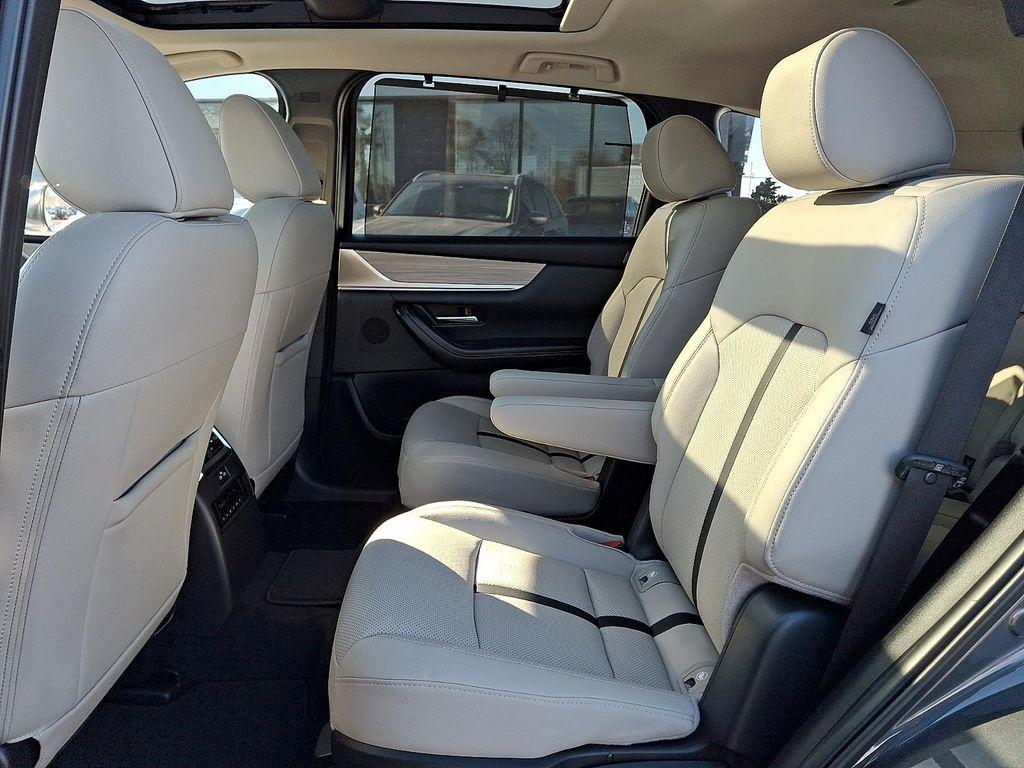 used 2024 Mazda CX-90 PHEV car, priced at $34,522