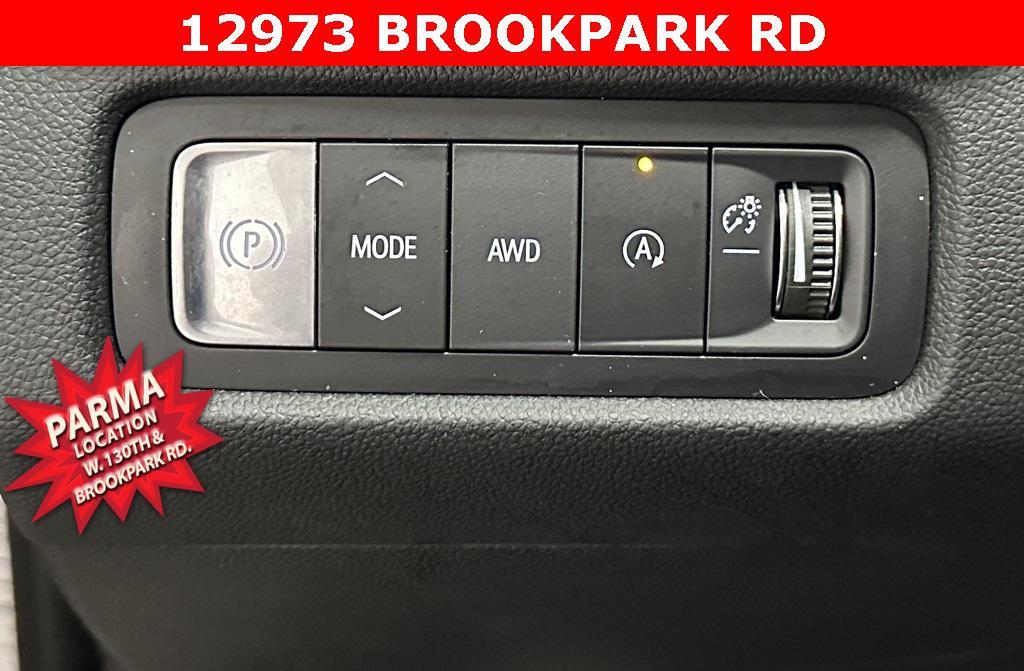 used 2025 GMC Acadia car, priced at $35,768