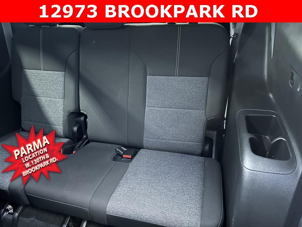 used 2025 GMC Acadia car, priced at $35,768