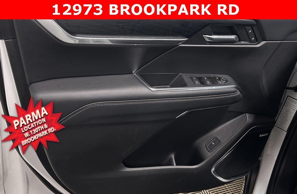 used 2025 GMC Acadia car, priced at $35,768