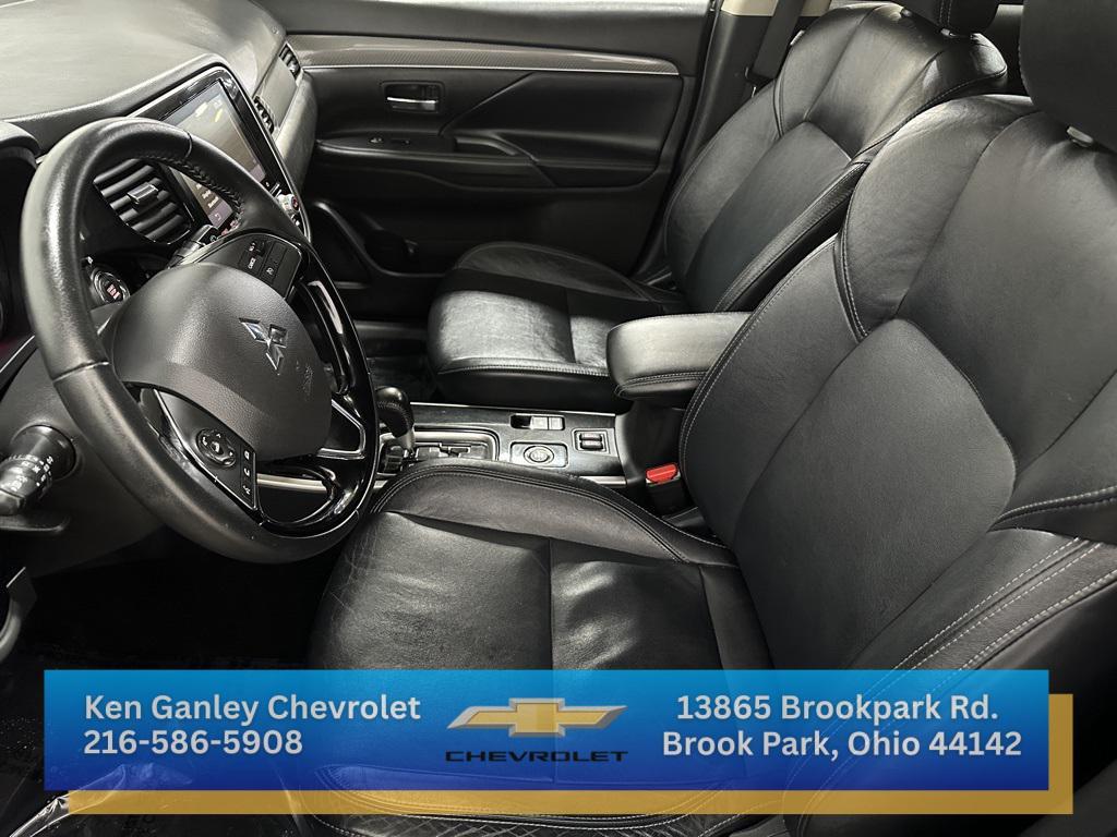 used 2020 Mitsubishi Outlander car, priced at $13,988