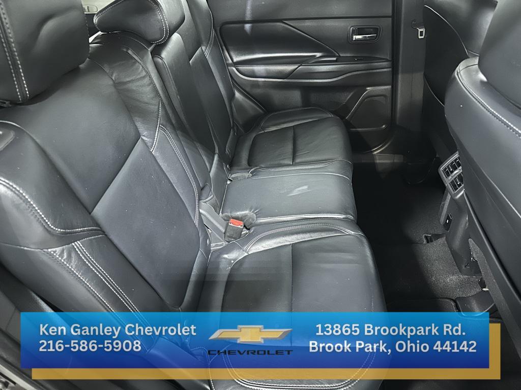 used 2020 Mitsubishi Outlander car, priced at $13,988