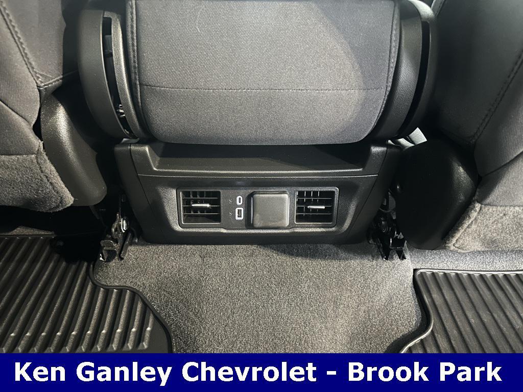 used 2024 Chevrolet Silverado 1500 car, priced at $37,176