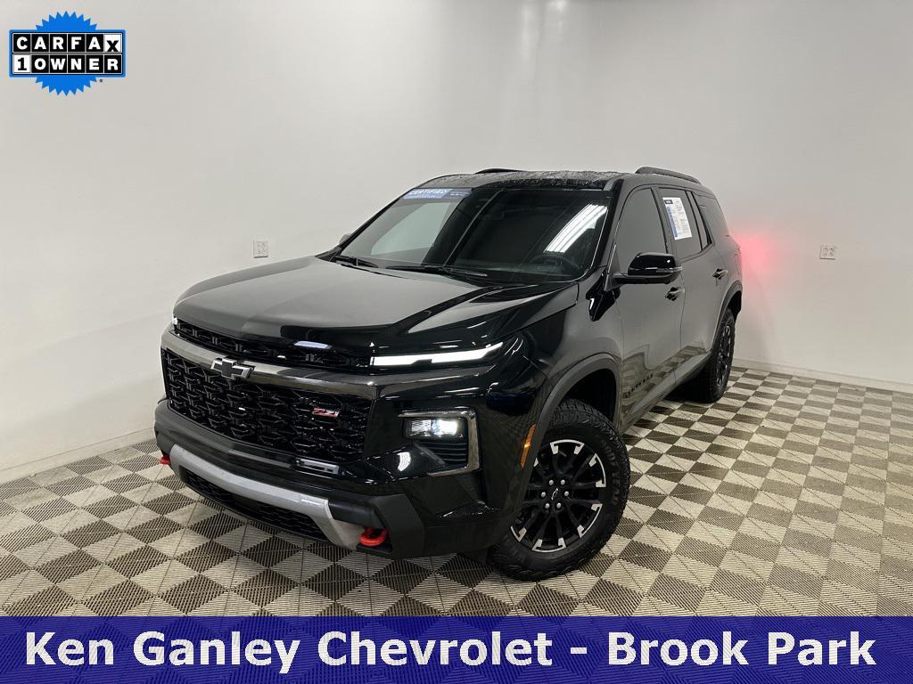 used 2025 Chevrolet Traverse car, priced at $44,973