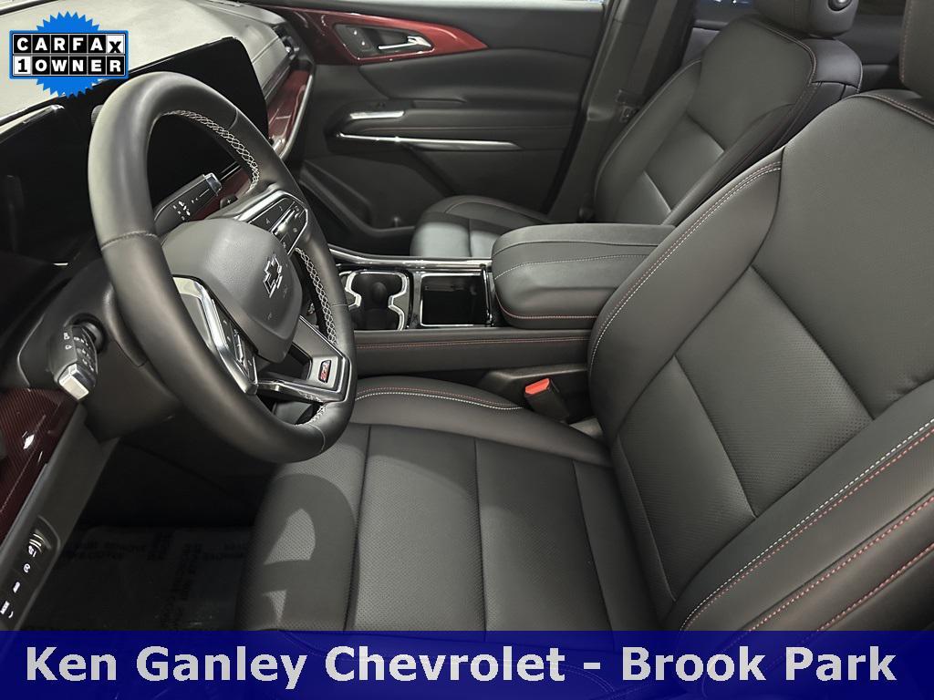 used 2025 Chevrolet Traverse car, priced at $44,973
