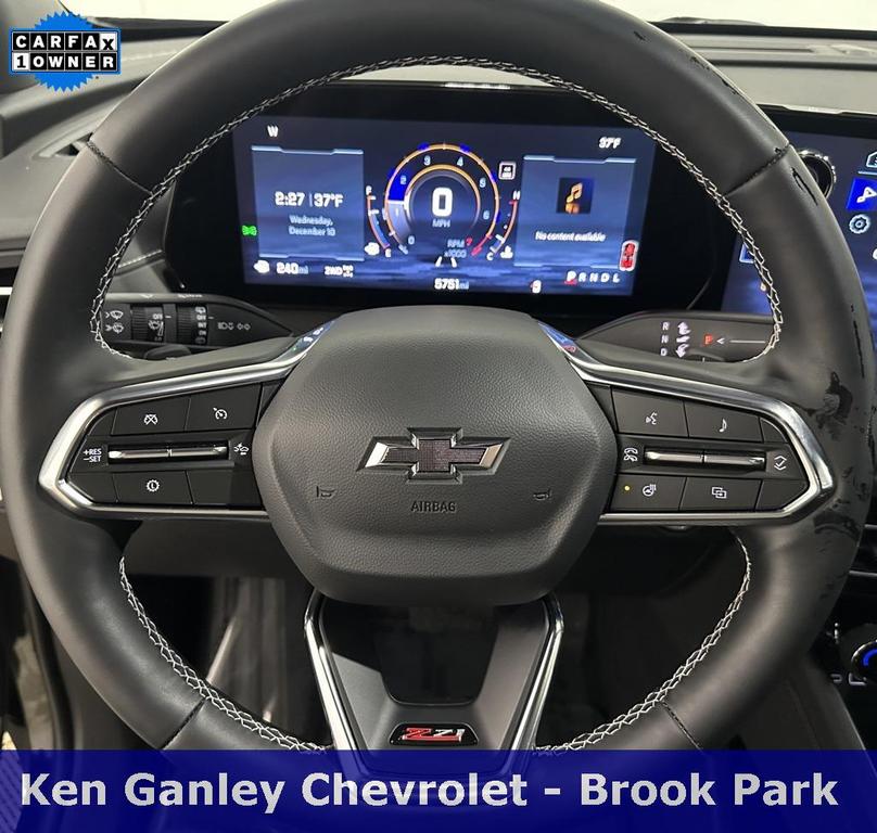 used 2025 Chevrolet Traverse car, priced at $44,973