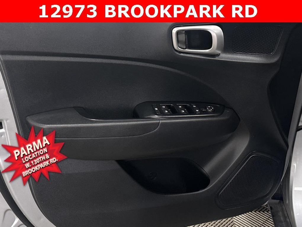 used 2021 Hyundai Venue car, priced at $13,995