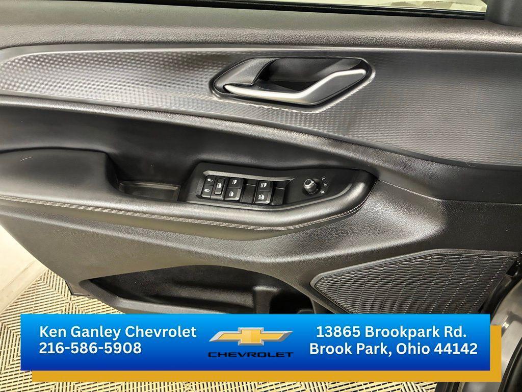 used 2023 Jeep Grand Cherokee car, priced at $26,994