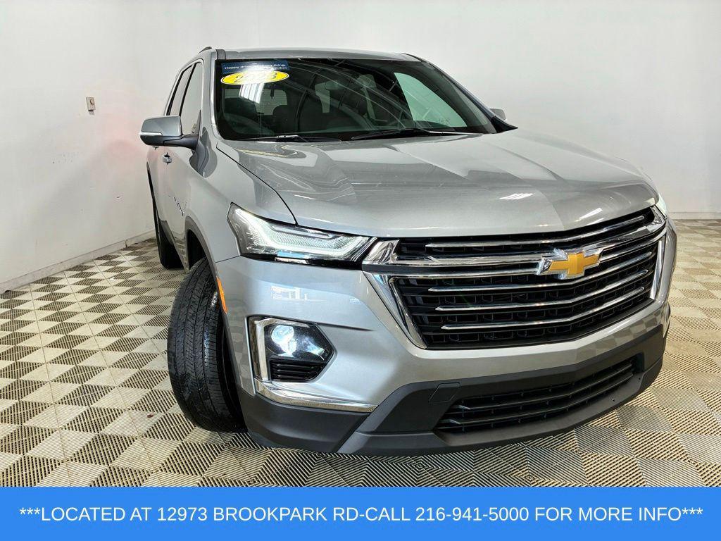 used 2023 Chevrolet Traverse car, priced at $30,179