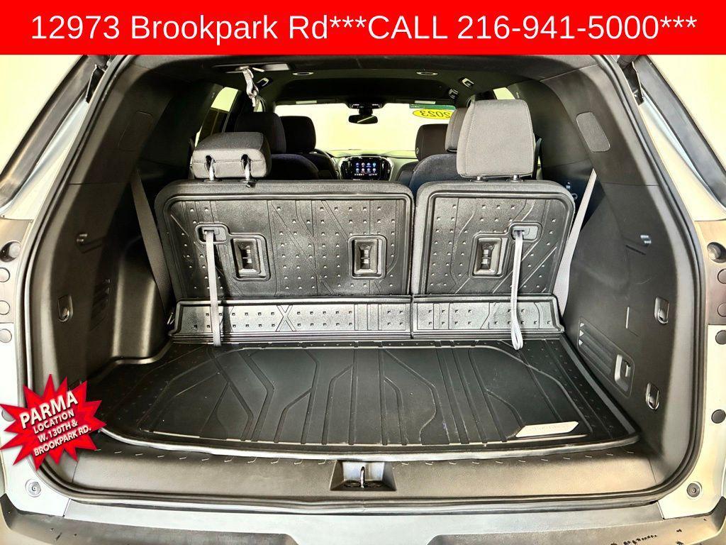 used 2023 Chevrolet Traverse car, priced at $29,943