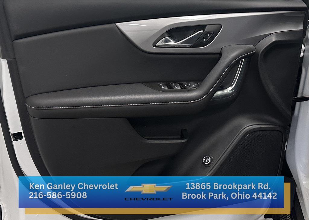 used 2023 Chevrolet Blazer car, priced at $28,940