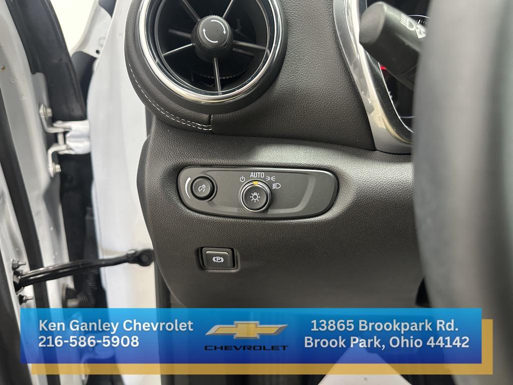 used 2023 Chevrolet Blazer car, priced at $28,940