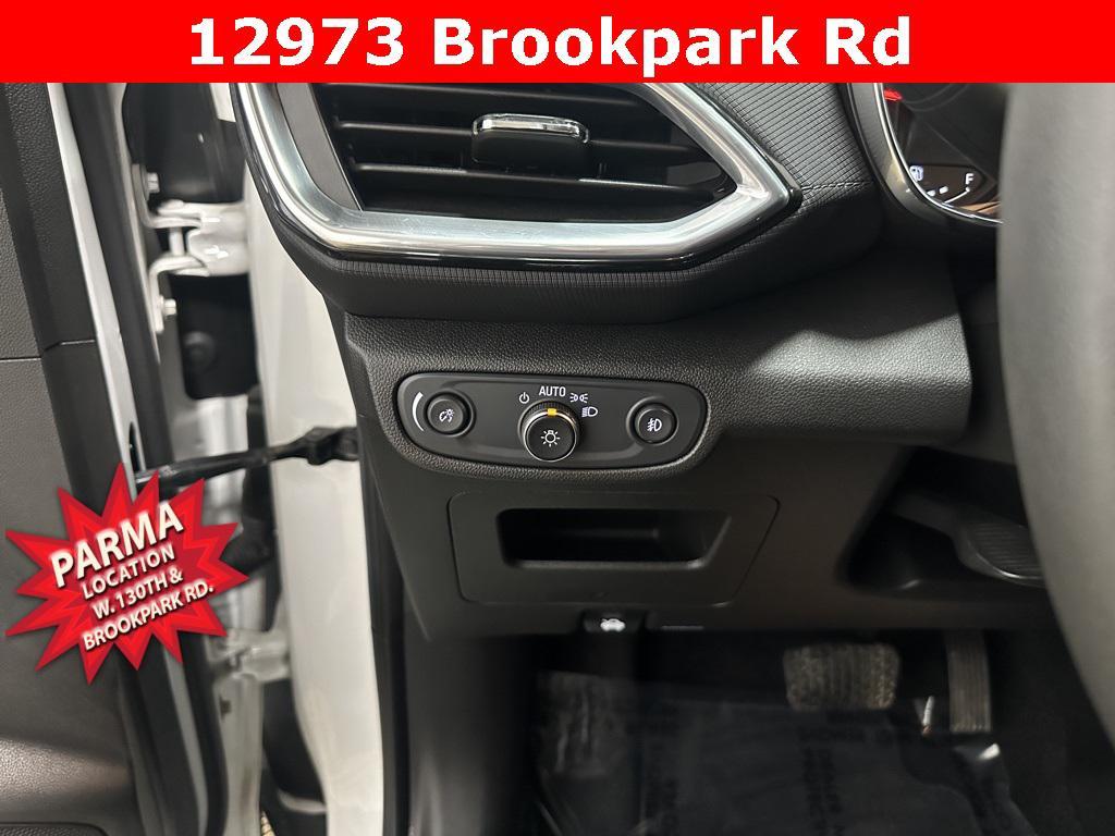 used 2022 Chevrolet TrailBlazer car, priced at $17,429