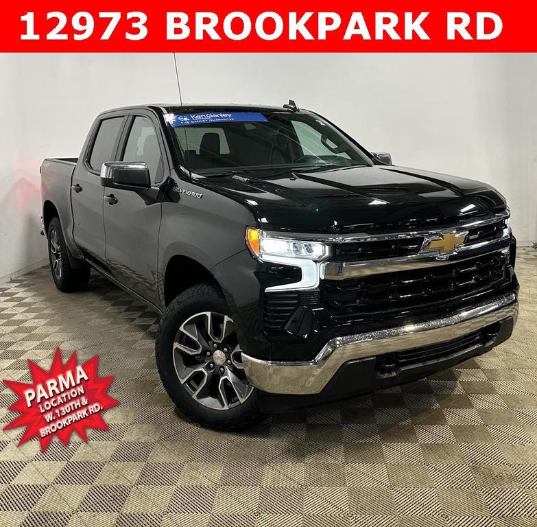 used 2025 Chevrolet Silverado 1500 car, priced at $38,714