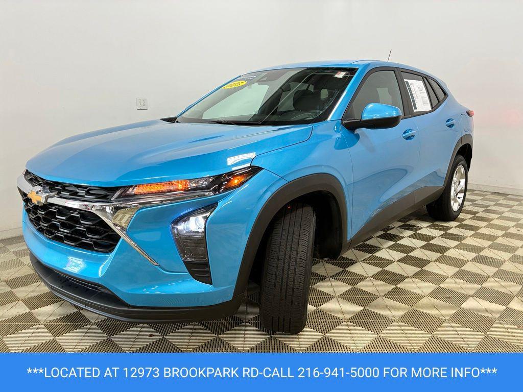 used 2025 Chevrolet Trax car, priced at $20,372