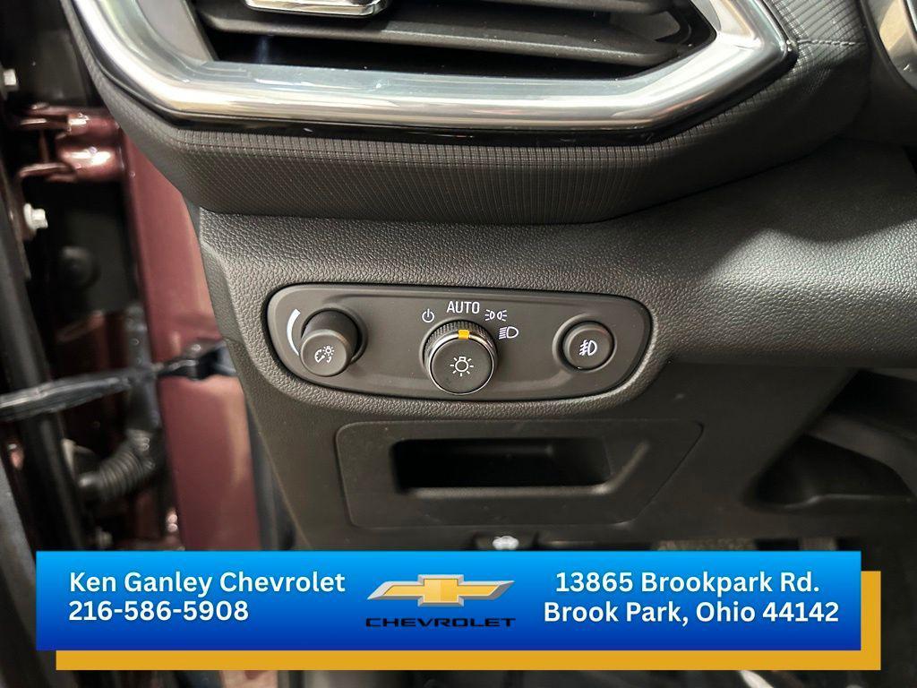 used 2023 Chevrolet TrailBlazer car, priced at $22,994