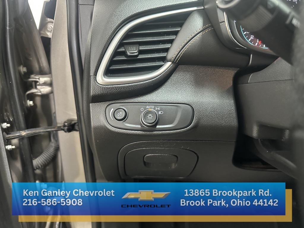 used 2021 Chevrolet Trax car, priced at $10,478